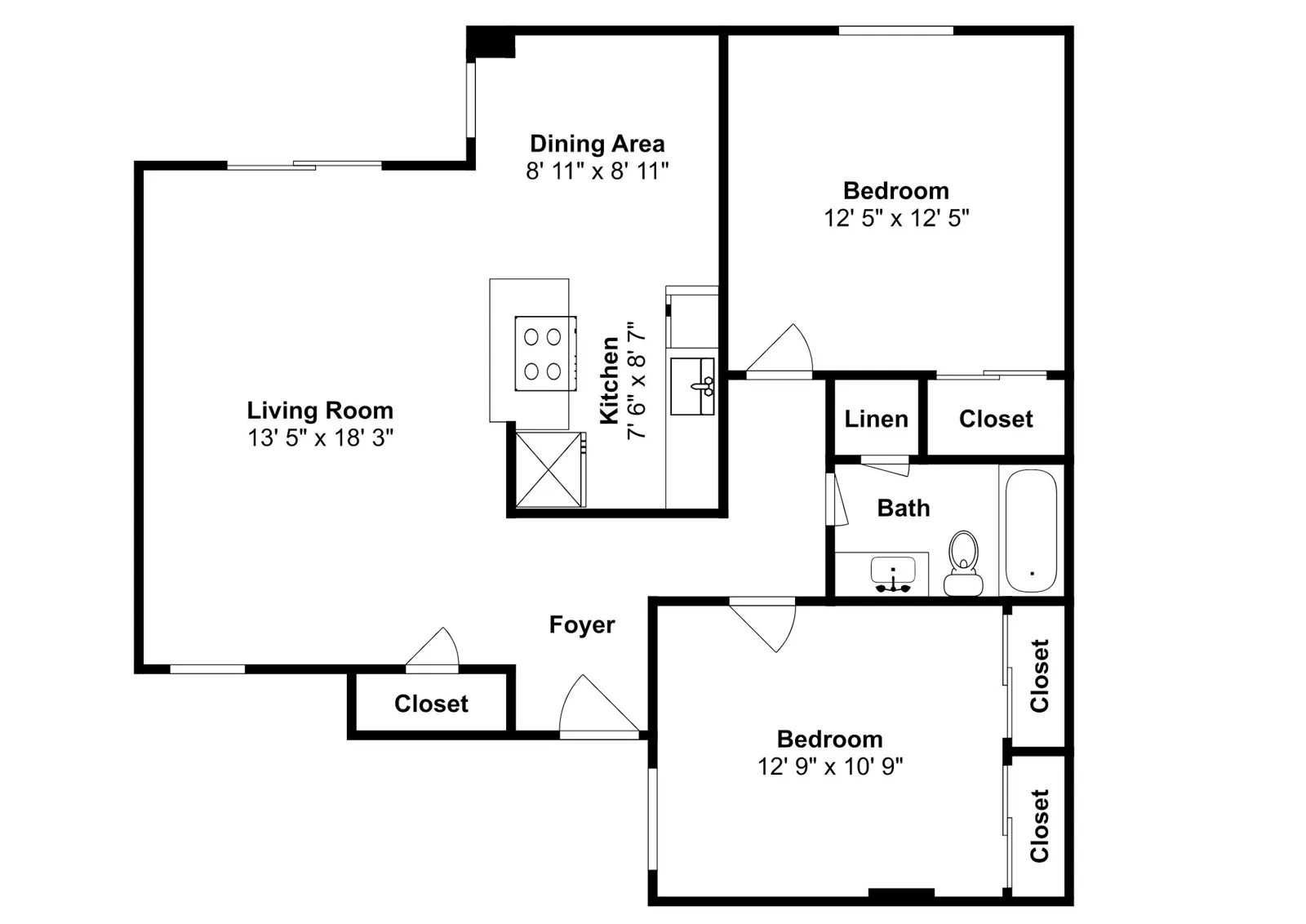Measured floor plan of 137 Oak Street with room dimensions for each room